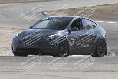 media/Oct-19-2025-Speed Ventures (Sun) [[a6e7fe67be]]/TC B/Session 3 (Off Ramp)/